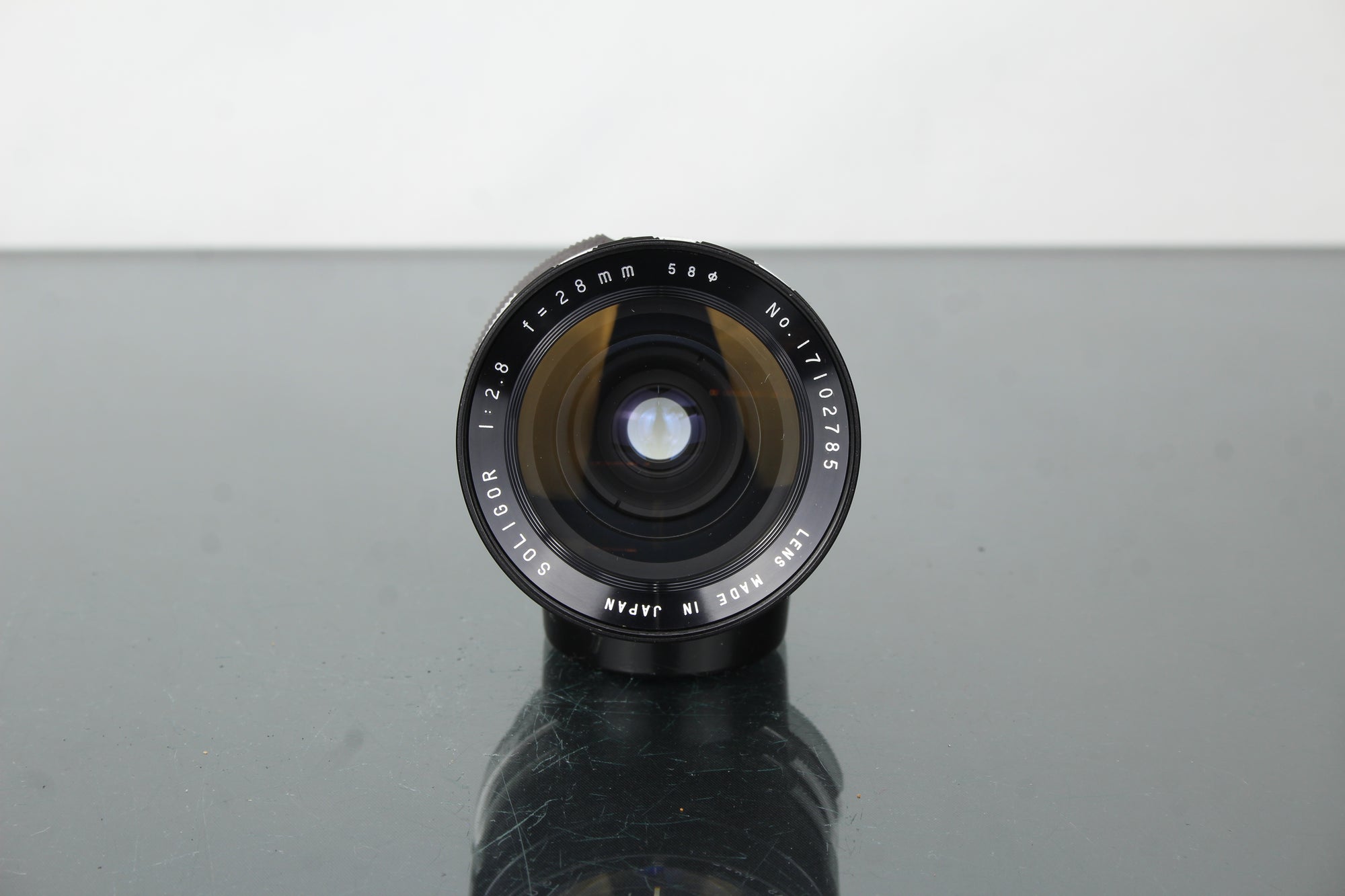 Soligor 1:2.8 f=28mm M42-Montage