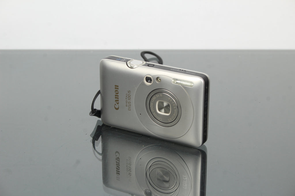 Canon IXUS 100 is