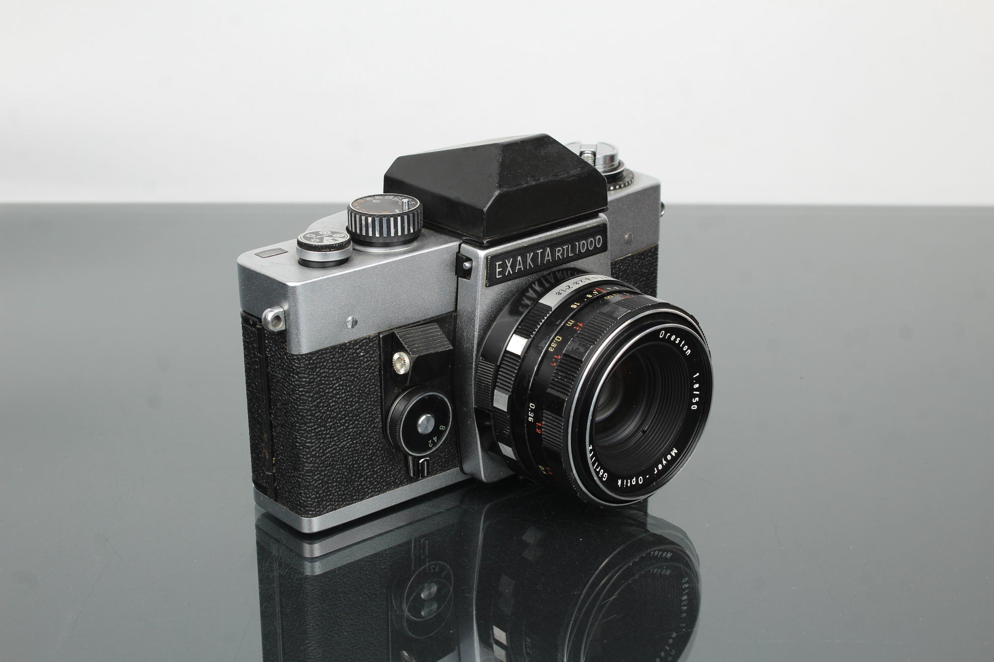 Exakta RTL1000 + Oreston 1.8/50 Objektiv