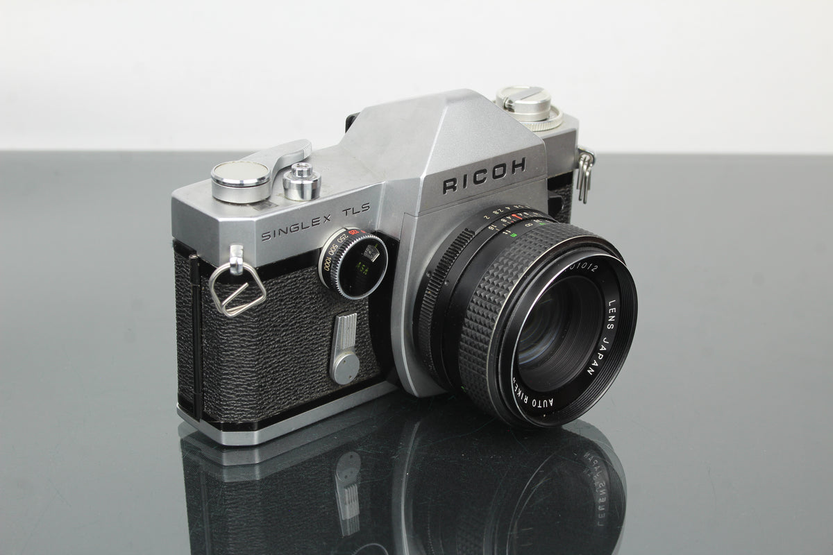 Ricoh Singlex TLS + Rikenon 1:2 50mm