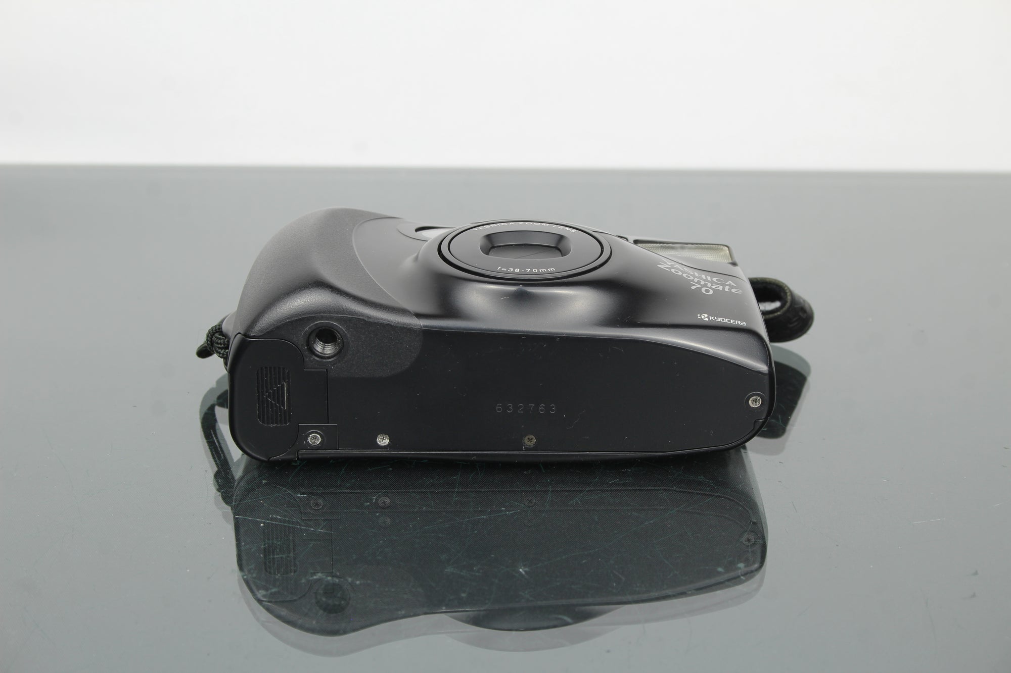 Yashica Zoomate 70