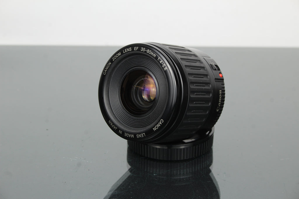 Canon Zoom-Objektiv EF 35-80mm 1:4-5.6 + Canon EF-Mount