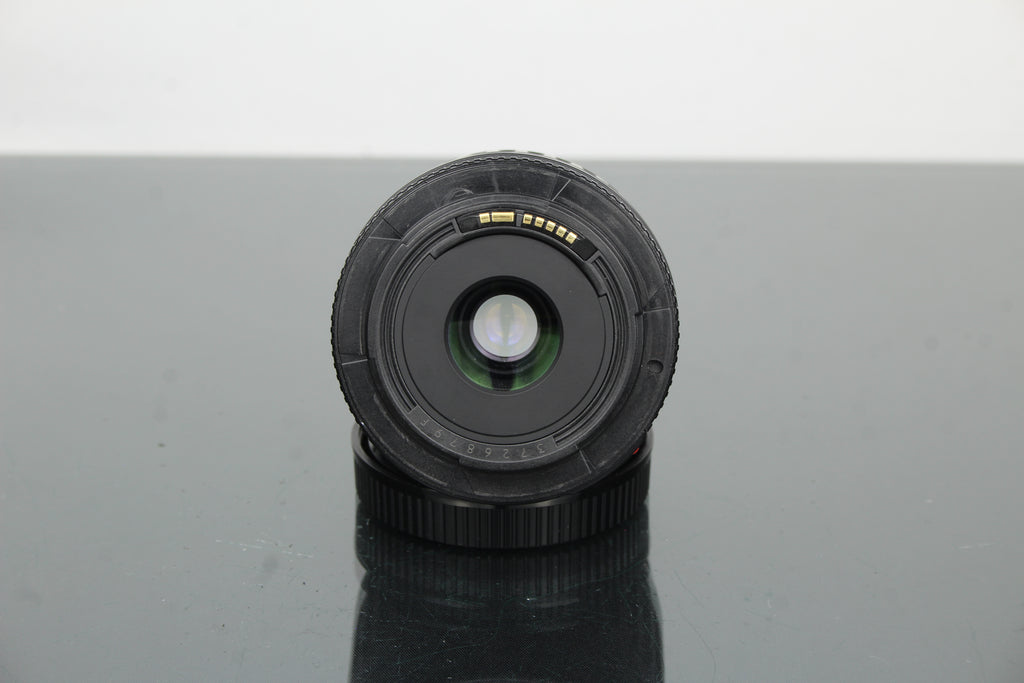 Canon Zoom-Objektiv EF 35-80mm 1:4-5.6 + Canon EF-Mount