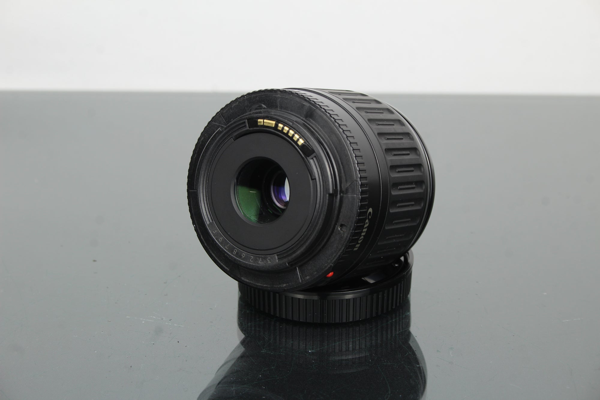 Canon Zoom-Objektiv EF 35-80mm 1:4-5.6 + Canon EF-Mount