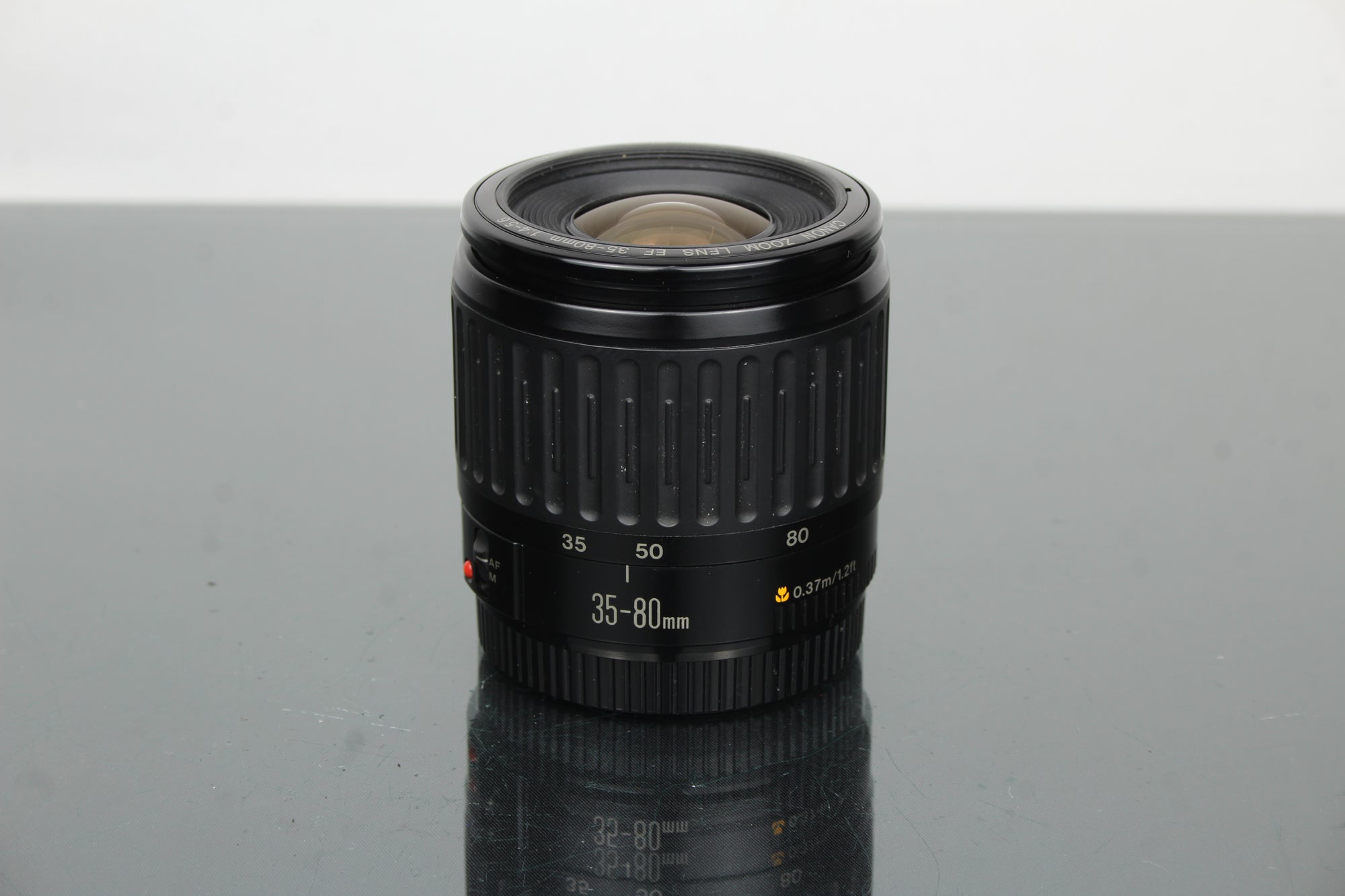 Canon Zoom-Objektiv EF 35-80mm 1:4-5.6 + Canon EF-Mount
