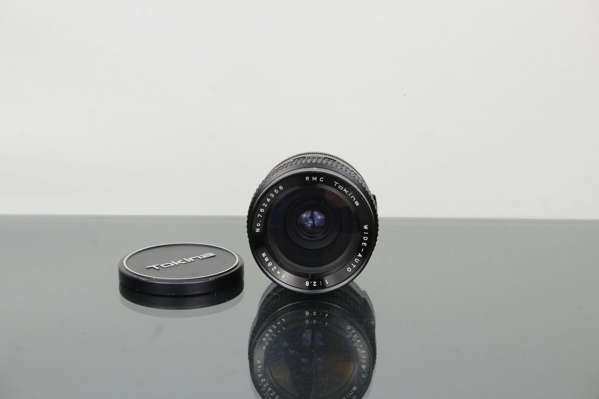 Tokina Wide-Auto 1:2.8 f=28mm M42 Mount