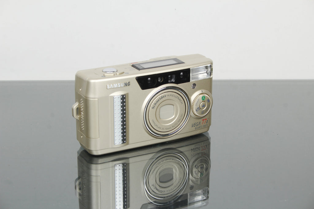 Samsung Vega 77i