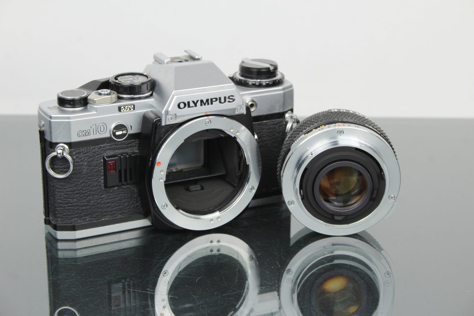 Olympus OM10 + OM Zuiko 50mm 1.8 Objektiv