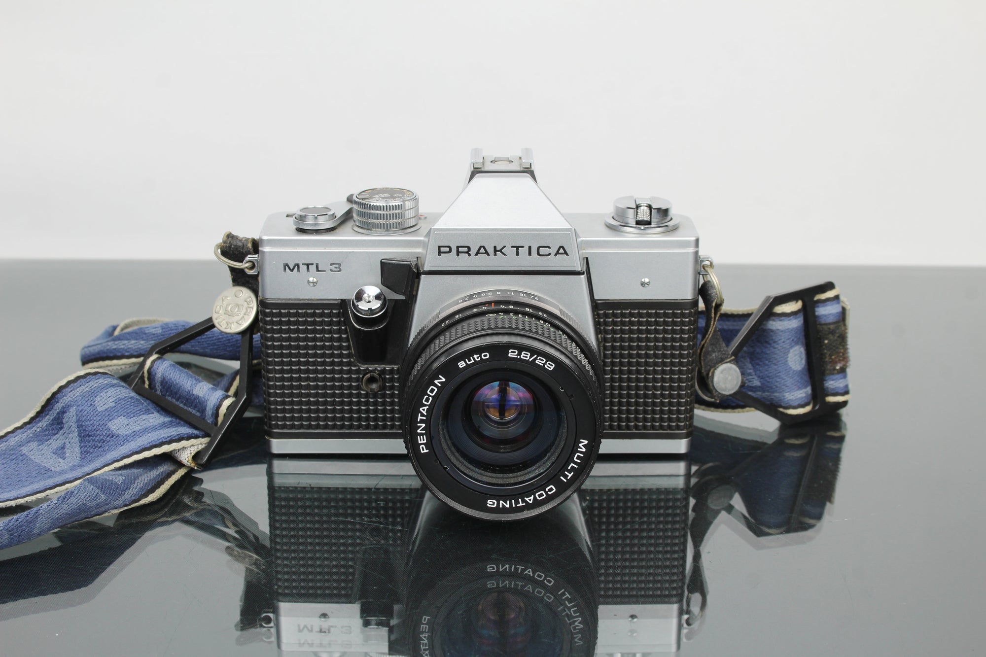 <tc>Praktica</tc> MTL 3 + Pentacon auto 2.8/29 M42 Objektiv