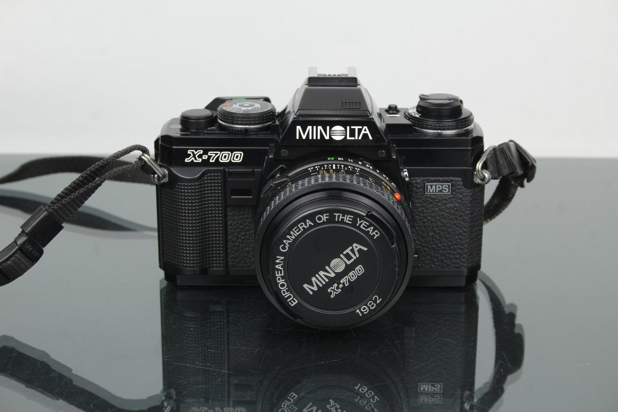 Minolta X-700 + MD 50mm 1:1.7 Objektiv