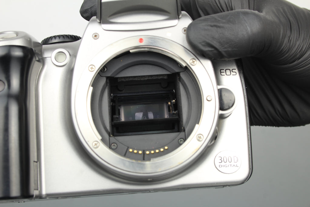 Canon EOS 300D