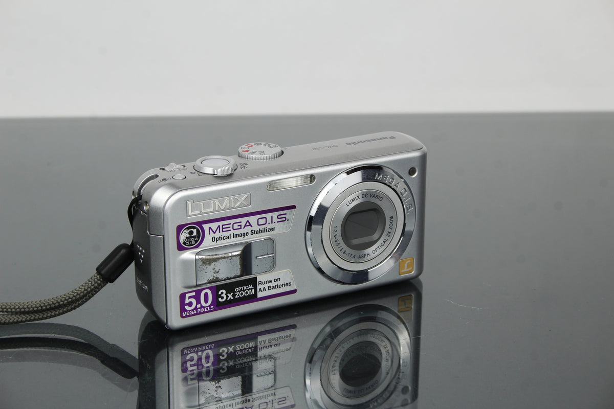 Panasonic Lumix DMC-LS2