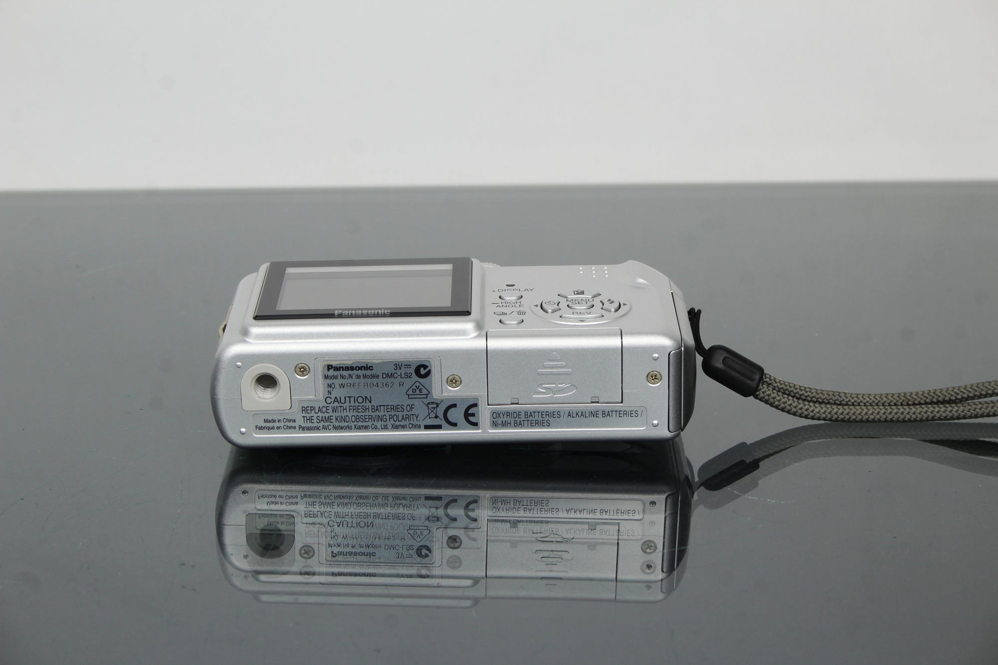 Panasonic Lumix DMC-LS2