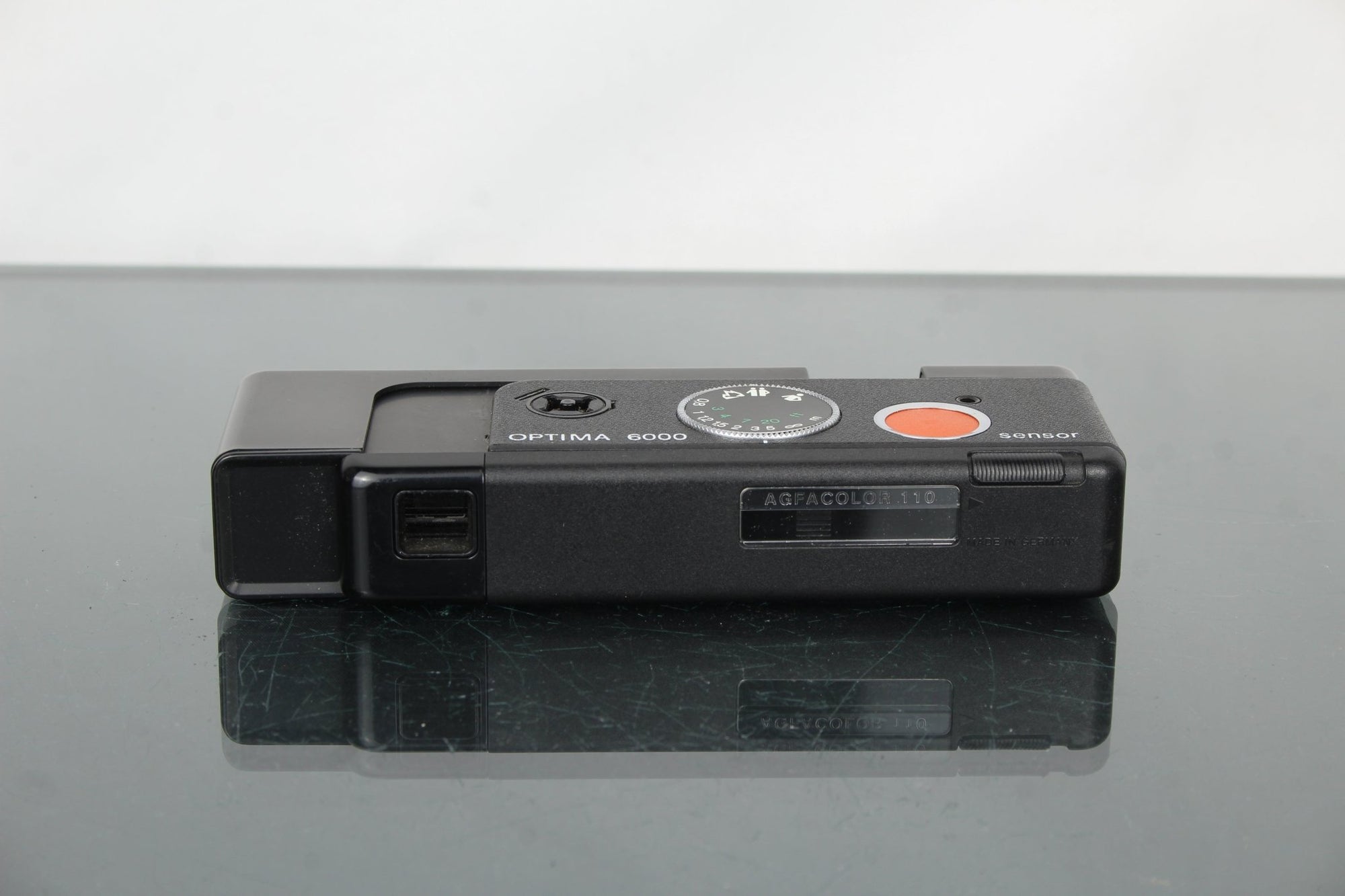 Agfa Optima 6000 Sensor Pocket Camera - Dutch|Thrift