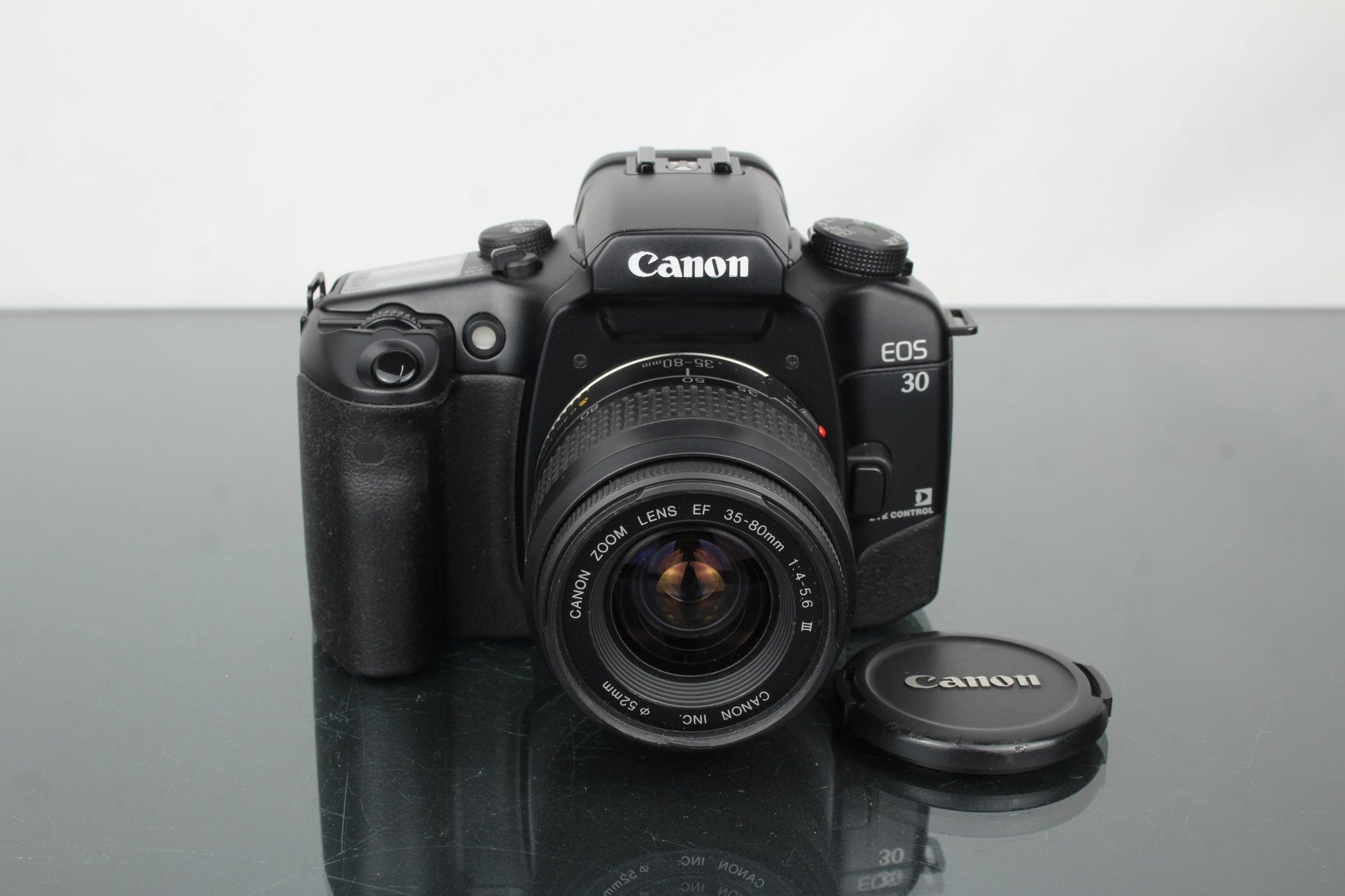 Canon EOS 30 + 35 - 80mm 1:4 - 5.6 Canon lens - Dutch|Thrift