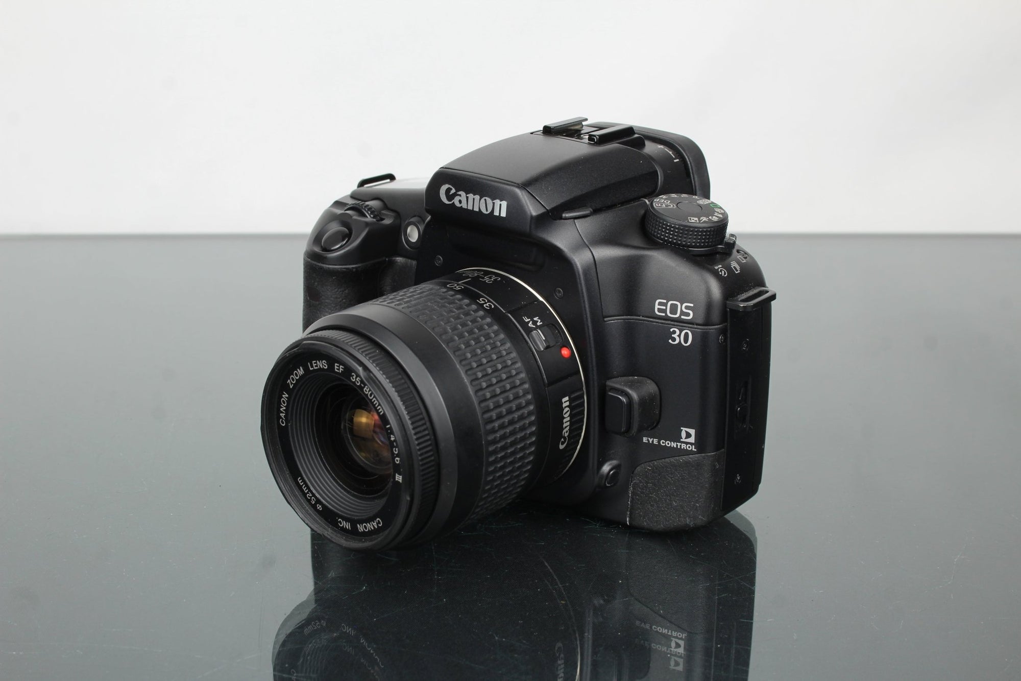Canon EOS 30 + 35 - 80mm 1:4 - 5.6 Canon lens - Dutch|Thrift