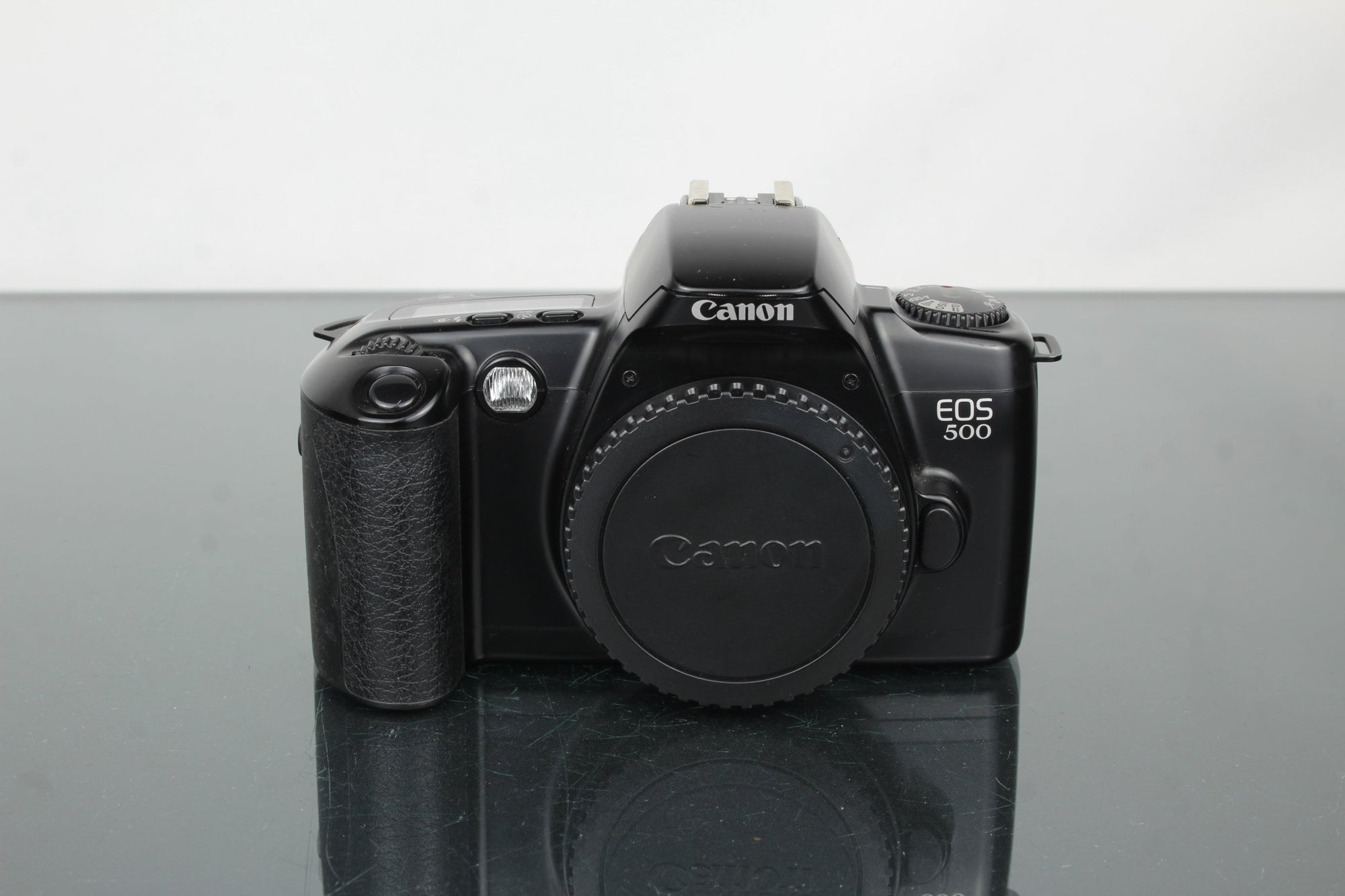 Canon EOS 500 - Dutch|Thrift