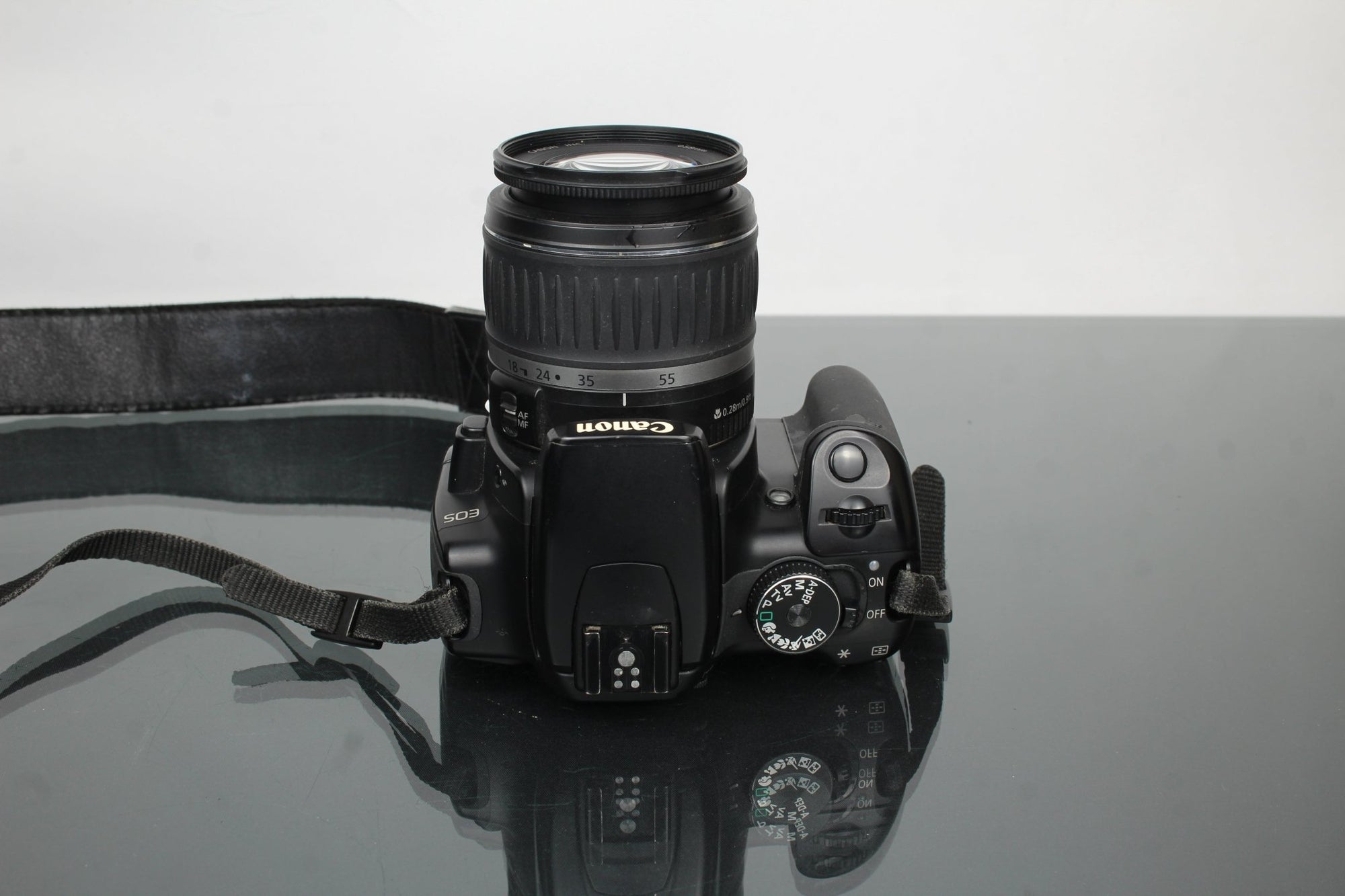 Canon EOS Rebel XTI + 18 - 55mm 1:3.5 - 5.6 Canon EF - S lens - Dutch|Thrift