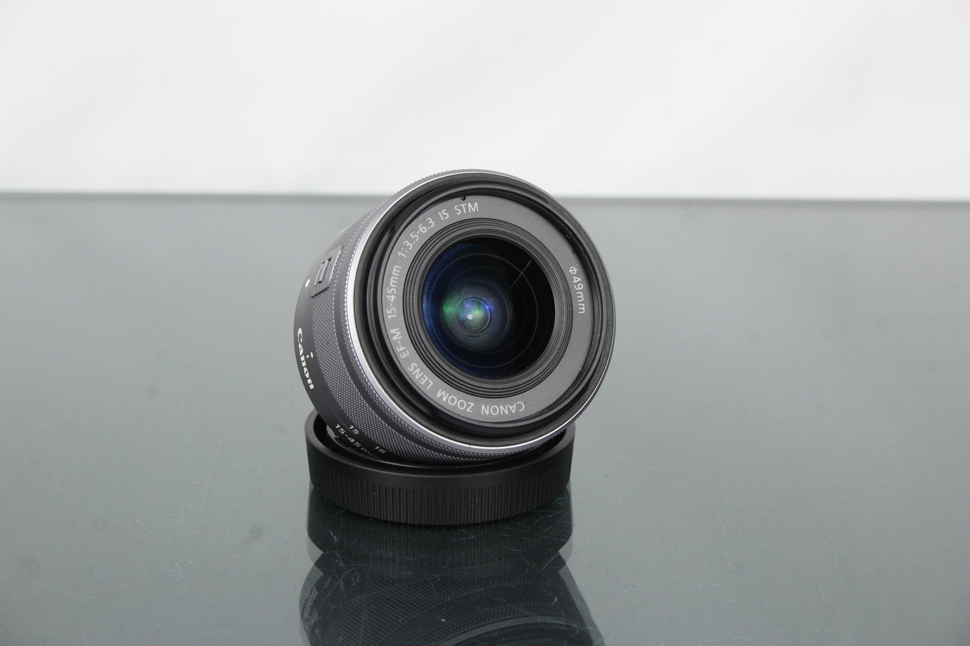 Canon Zoom Lens EF - M 15 - 45mm 1:3.5 - 6.3 - Dutch|Thrift