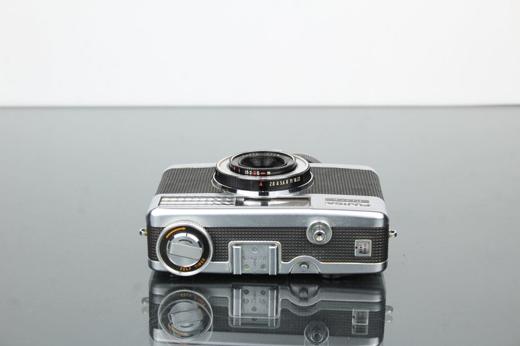 Fujica Drive - Dutch|Thrift
