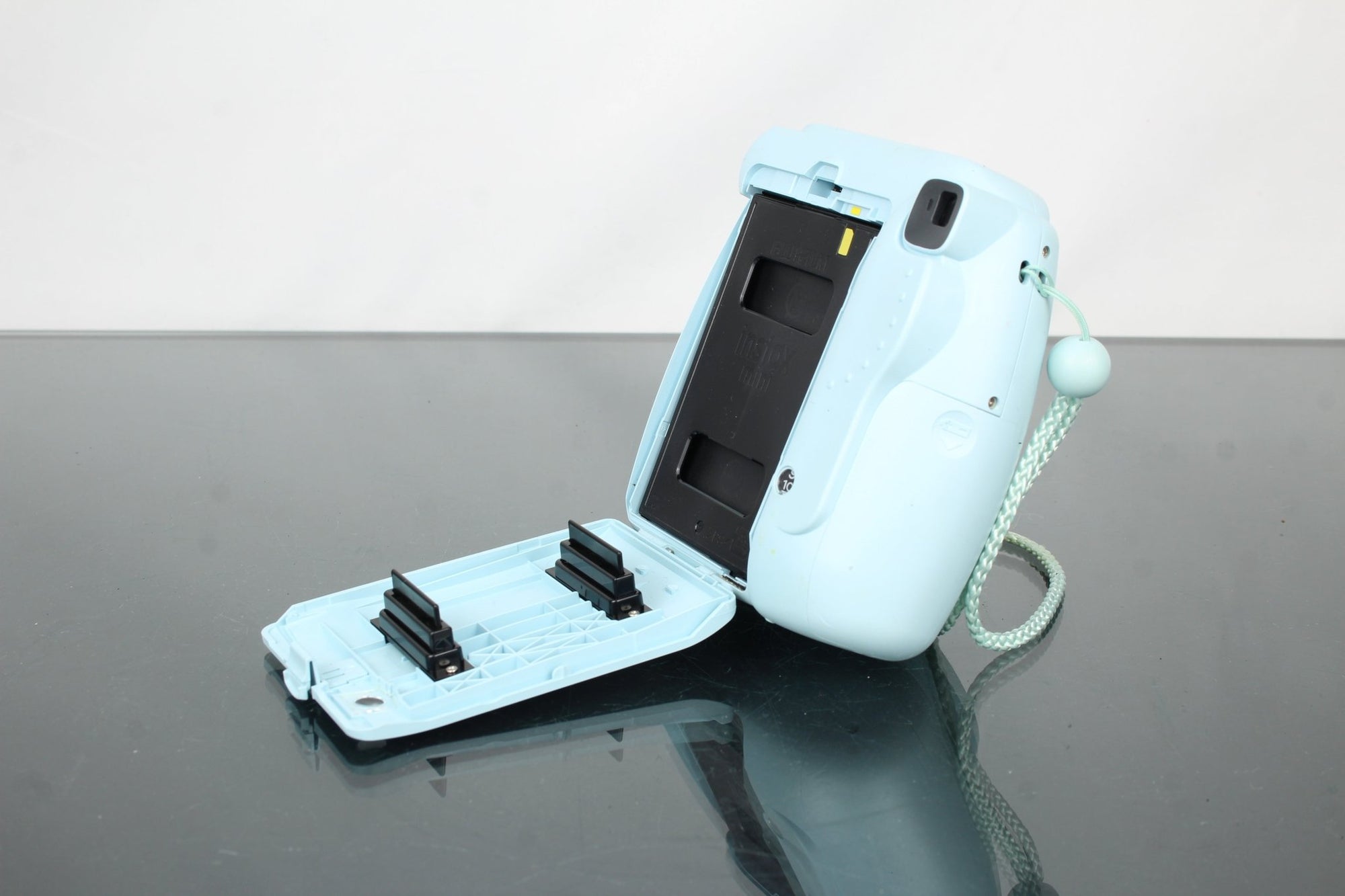 Fujifilm instax mini 8 - Dutch|Thrift