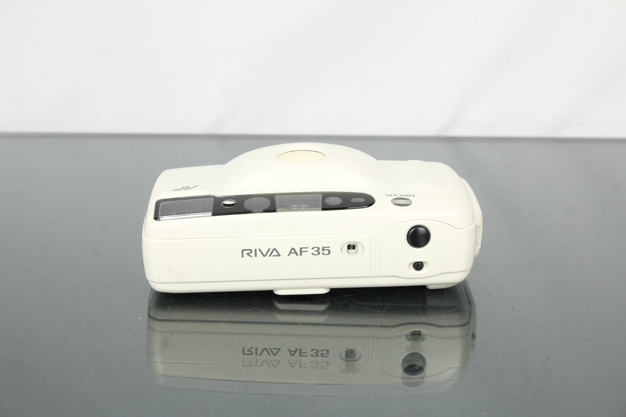Minolta Riva AF35 - Dutch|Thrift