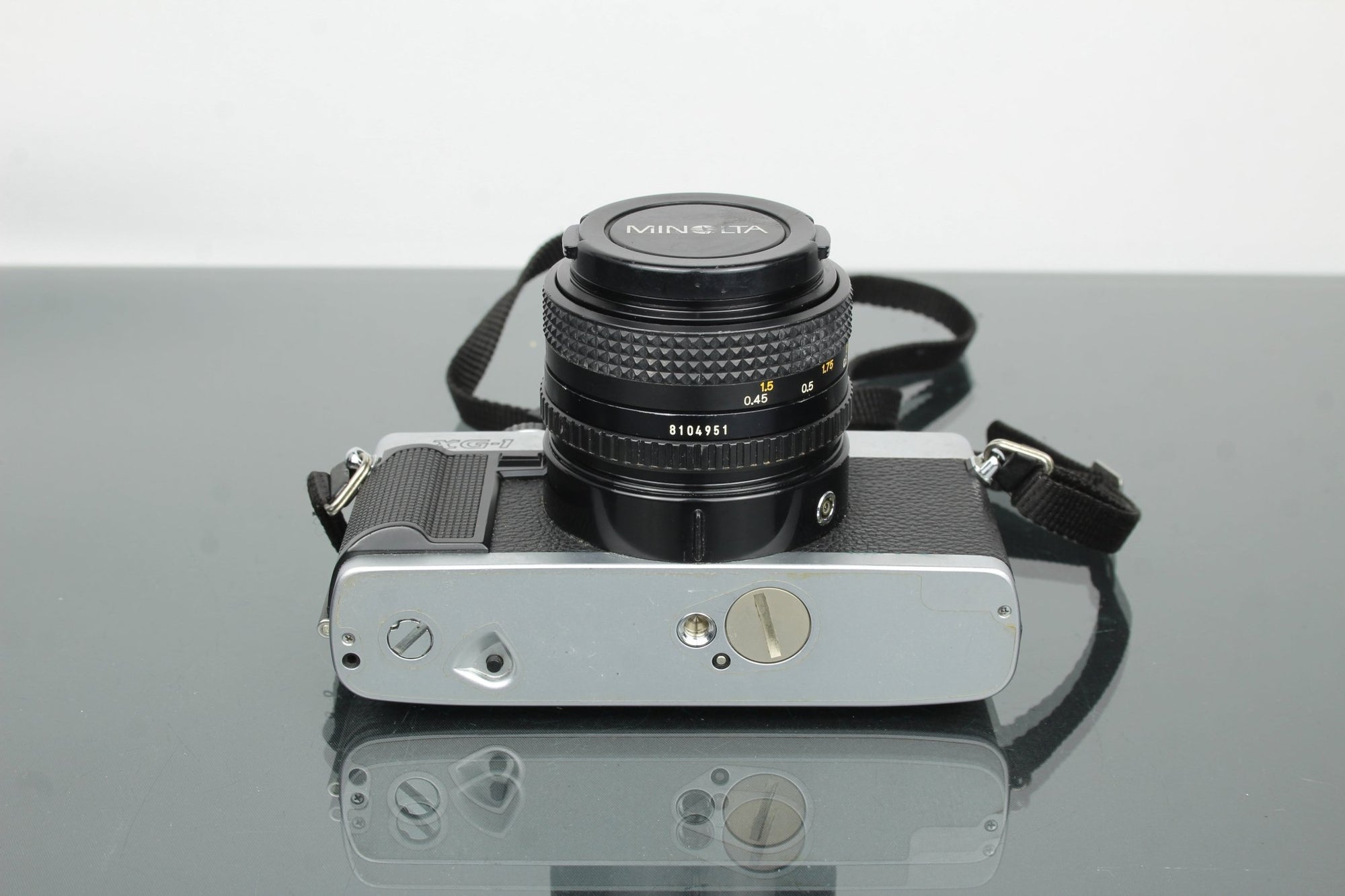 Minolta XG - 1 + MD 50mm 1:1.7 - Dutch|Thrift