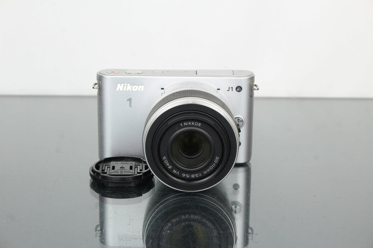 Nikon 1 J1 + Nikkor 30 - 110mm 1:3.8 - 5.6 lens - Dutch|Thrift