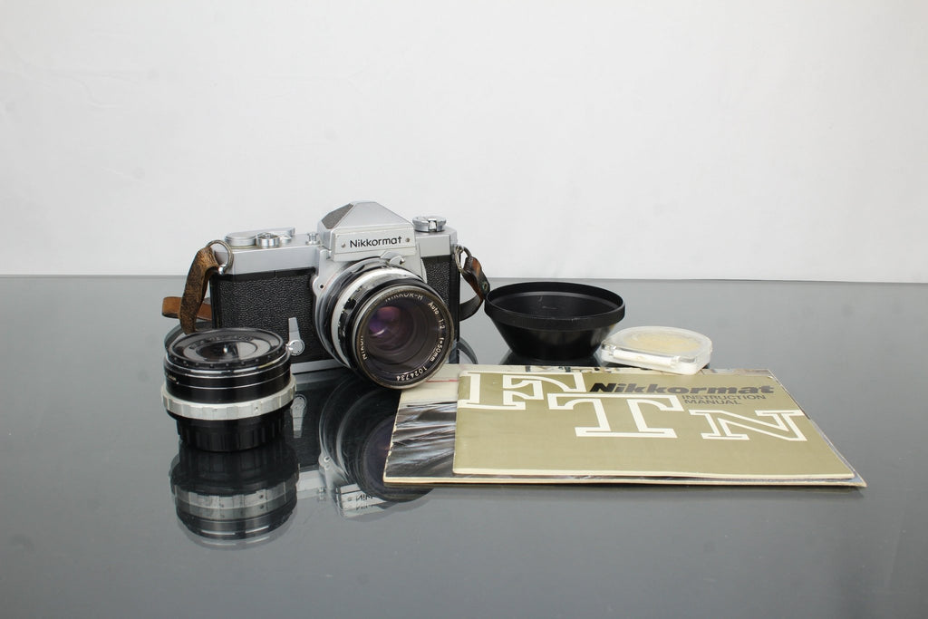 Nikon Nikkormat FT + Nikon Nikkor - H Auto 1:2 f=50mm - Dutch|Thrift