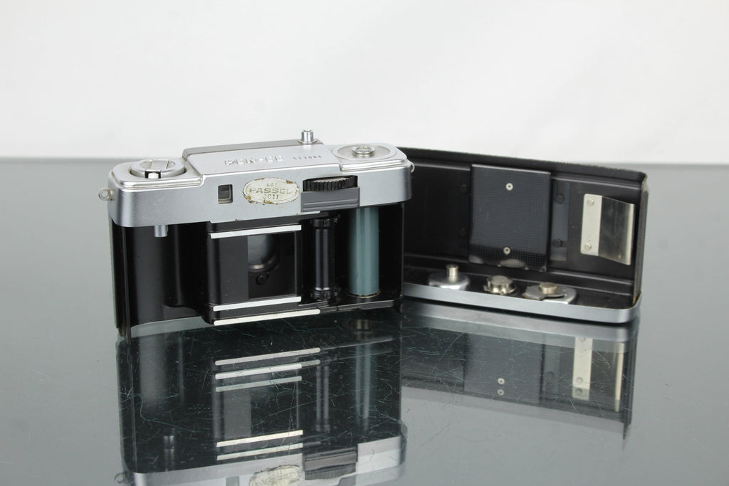 Olympus - Pen - EE - Dutch|Thrift