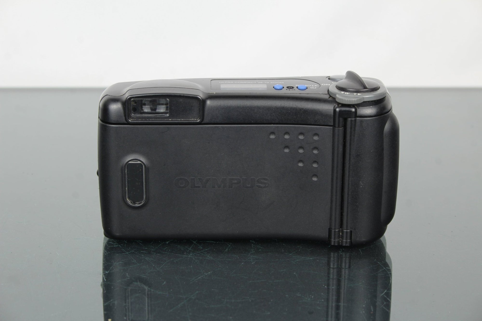 Olympus Superzoom 70 - Dutch|Thrift