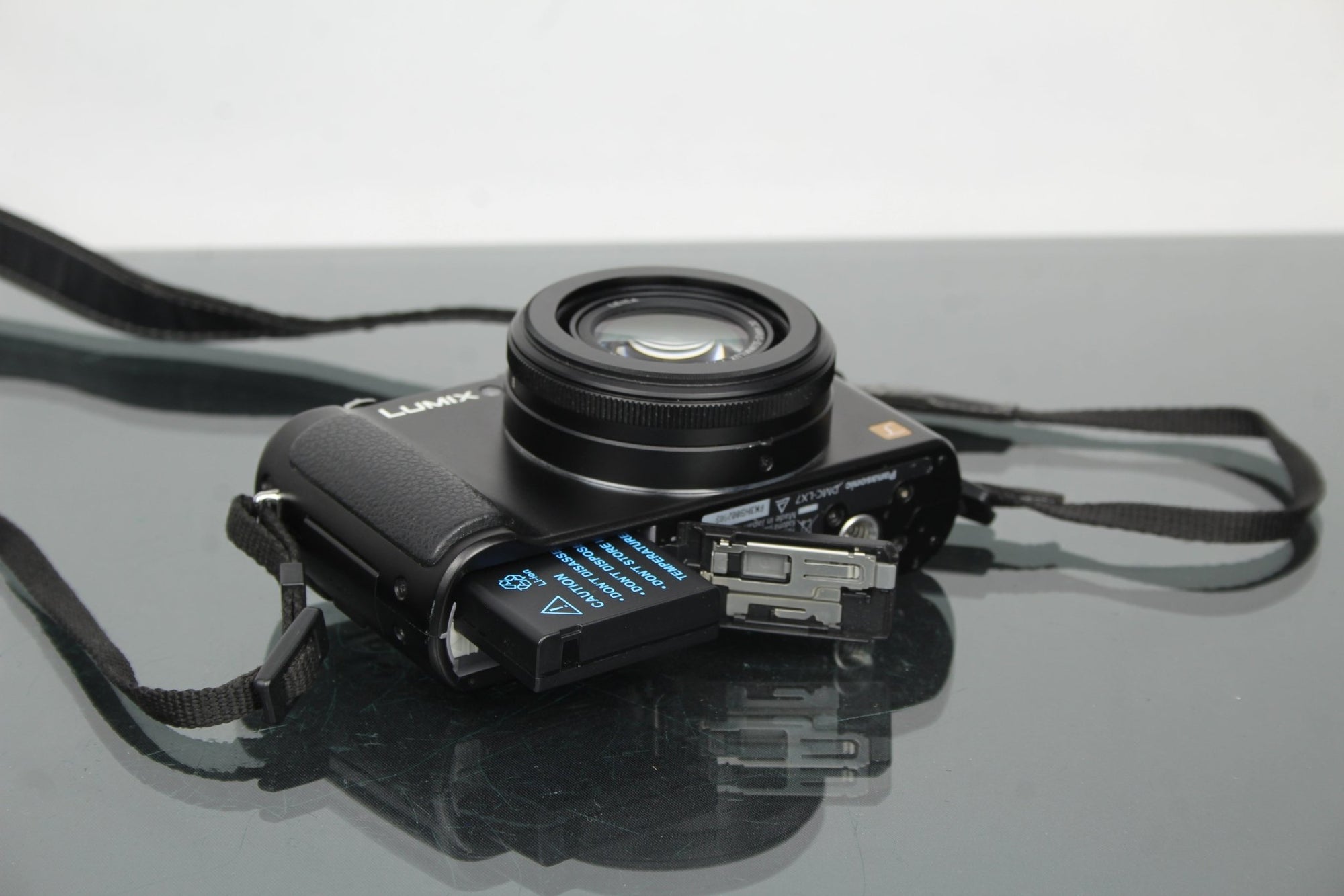 Panasonic Lumix DMC - LX7 - Dutch|Thrift