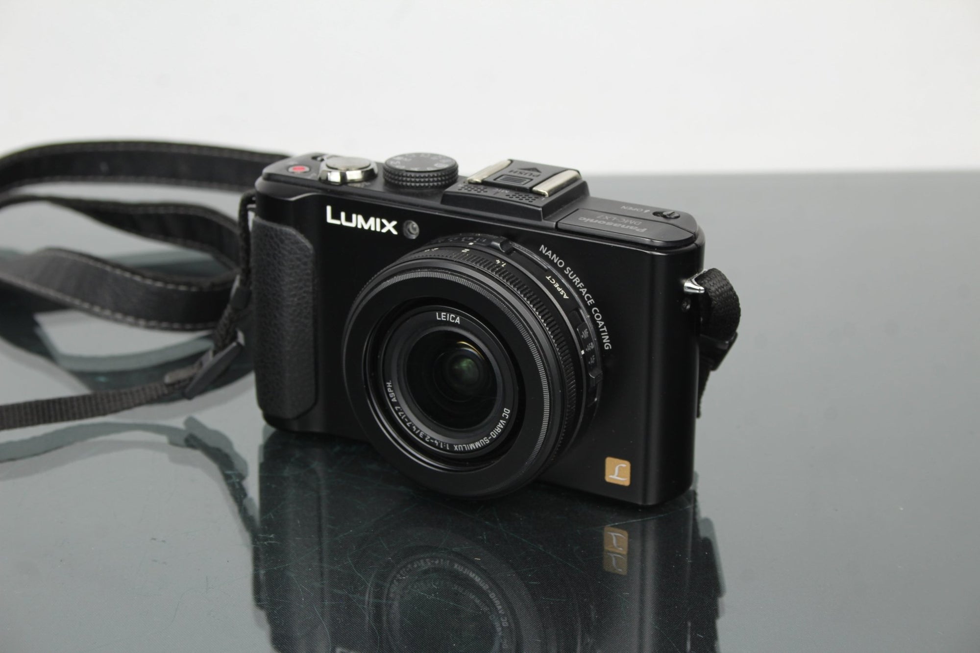 Panasonic Lumix DMC - LX7 - Dutch|Thrift