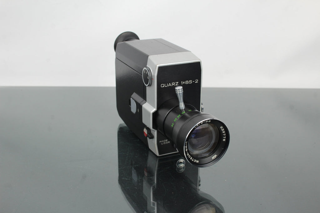 Quarz 1x8S - 2 + Meteor - 8M - 1 1.8/9 - 38 lens - Dutch|Thrift