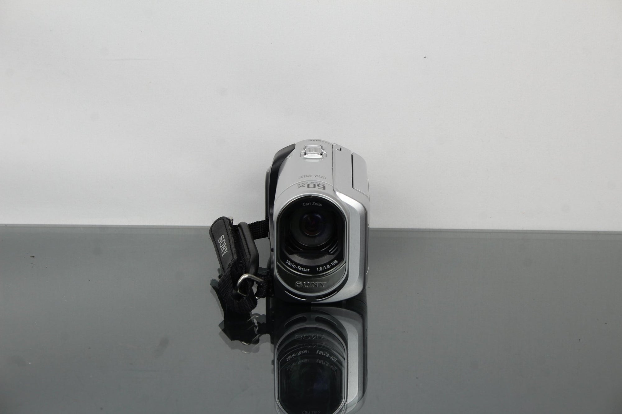 Sony DCR - SX30E Digital video camera - Dutch|Thrift