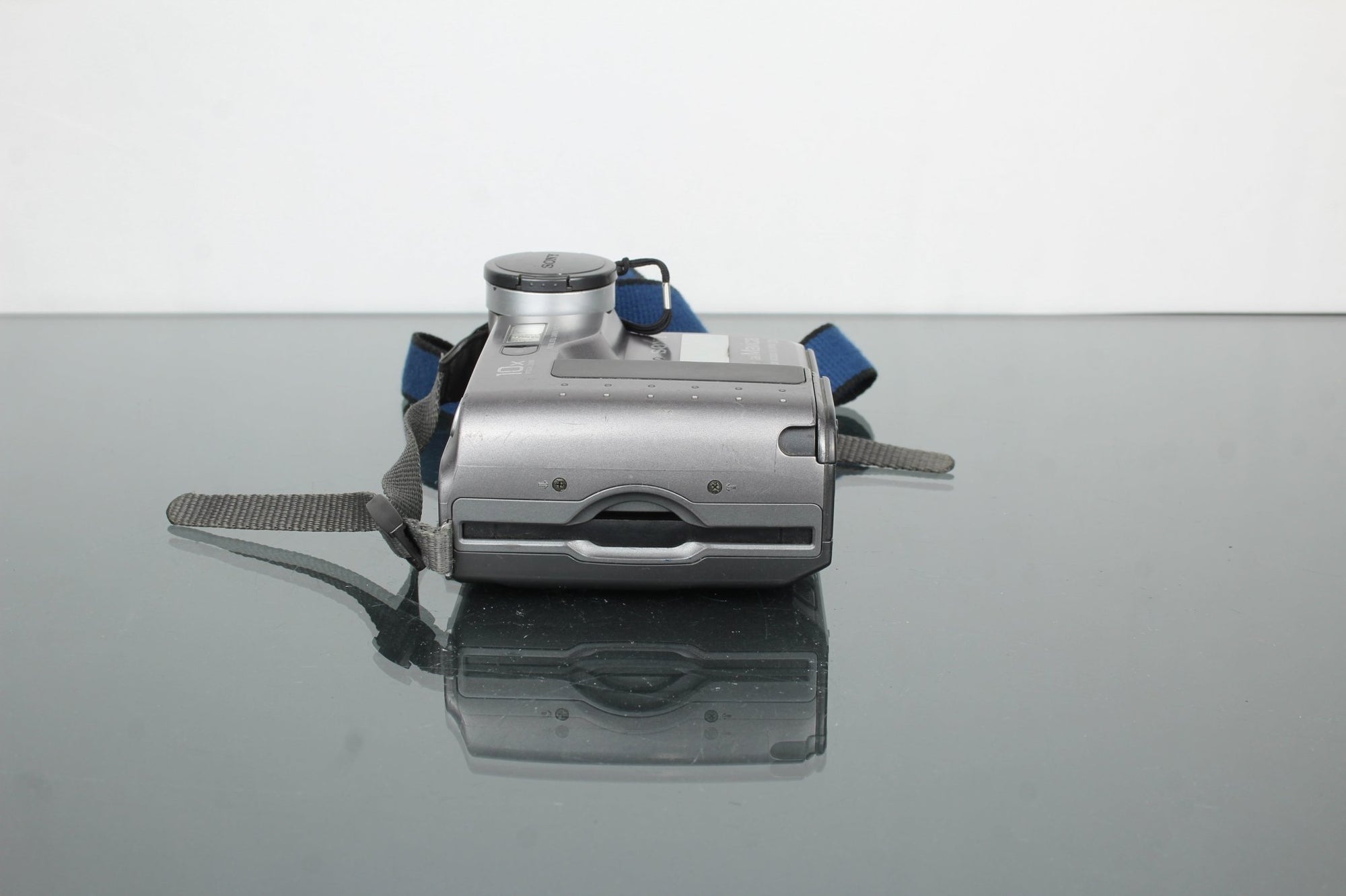 Sony digital mavia MVC - FD73 - Dutch|Thrift
