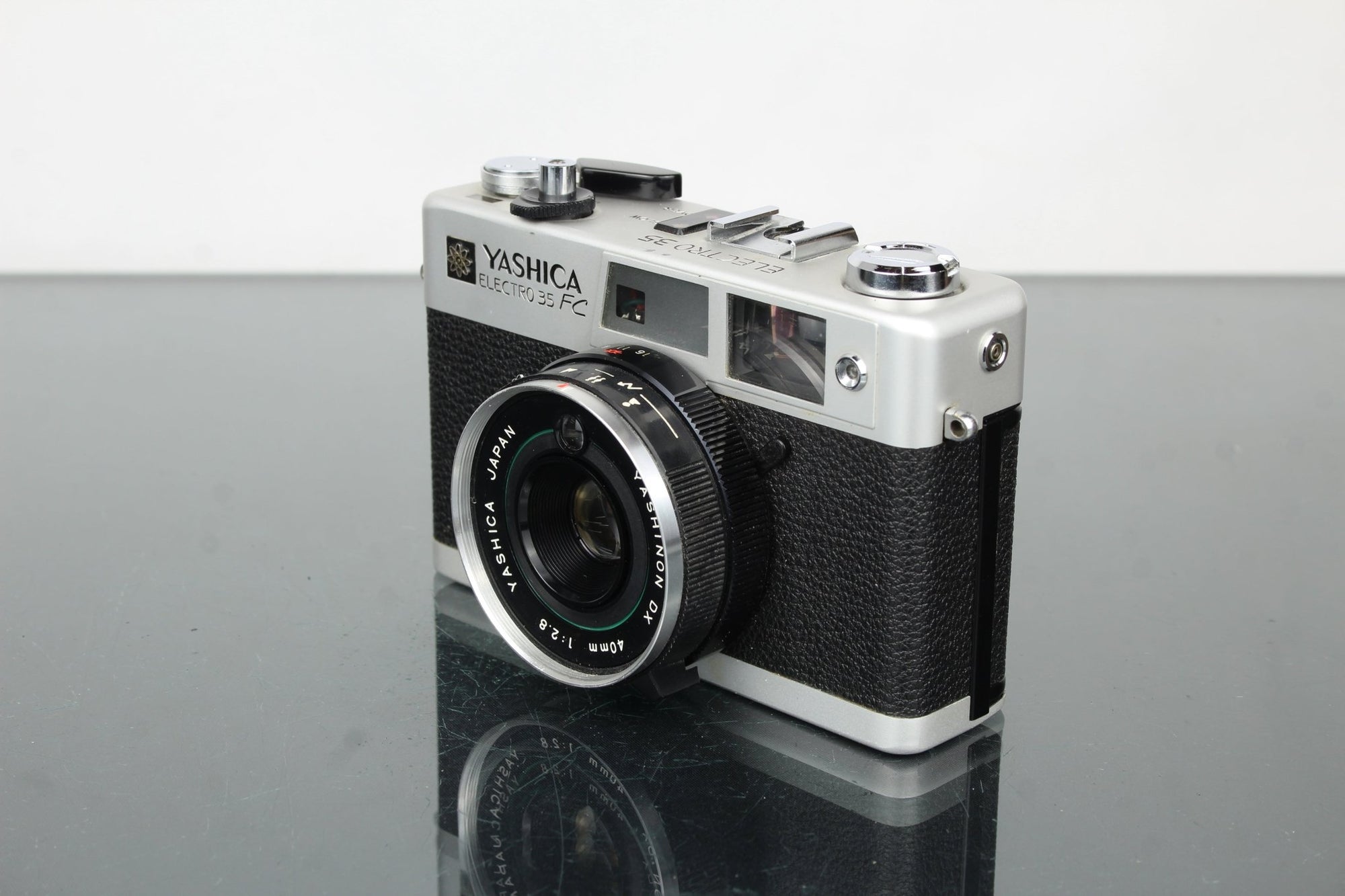 Yashica Electro 35 FC - Dutch|Thrift