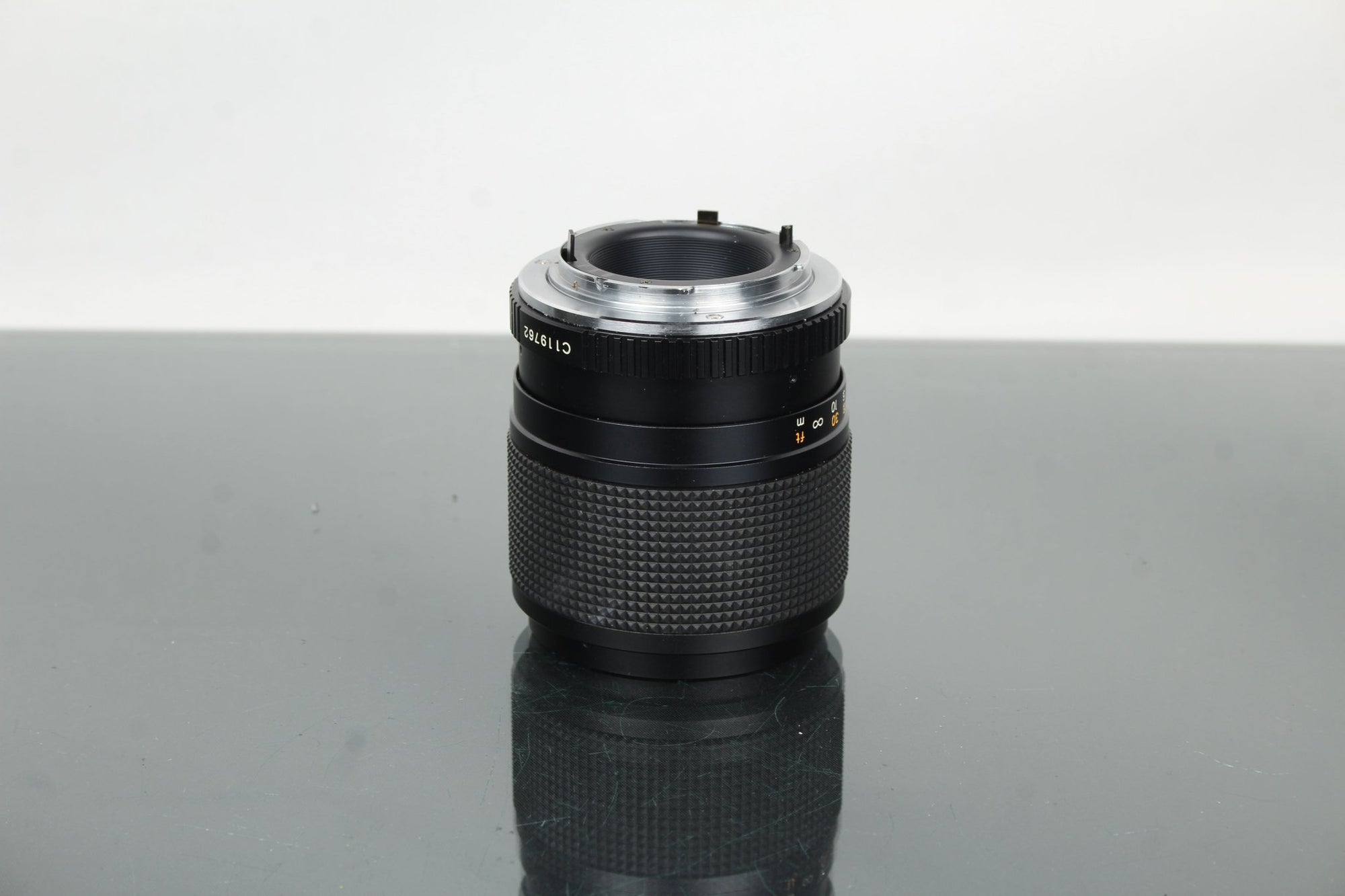 Yashica Lens MC ZOOM 35 - 70MM 1:3.5 - 4.5 (Contax/Yashica mount) - Dutch|Thrift